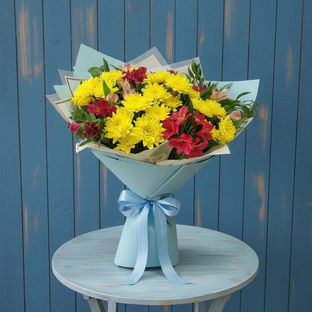 Букет цветов из: Альстромерии и Хризантемы в Луховке