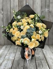 Букет цветов из:  Розы и Лизиантусы #REPLACE_PRED# Луховке