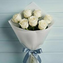 Букет 7 Белых роз Эдлесс Лав в Луховке