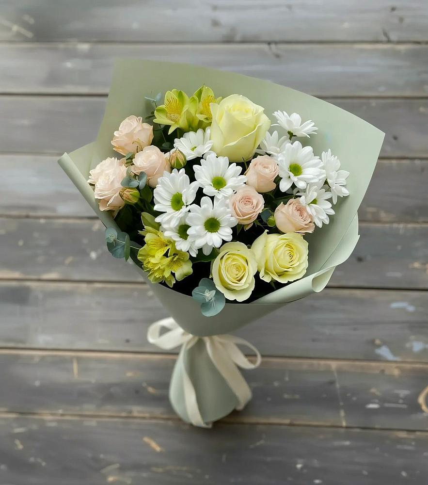Букет цветов из: Альстромерии, Розы и Хризантемы в Луховке