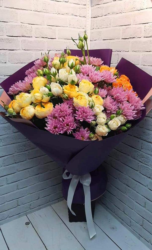 Букет цветов из: Хризантемы и Розы в Луховке