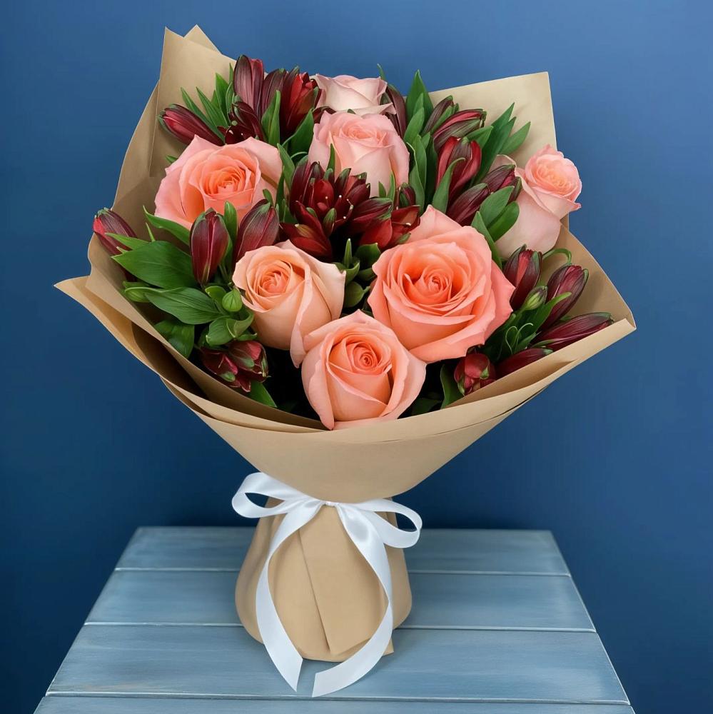 Букет цветов из: Розы и Альстромерии в Луховке