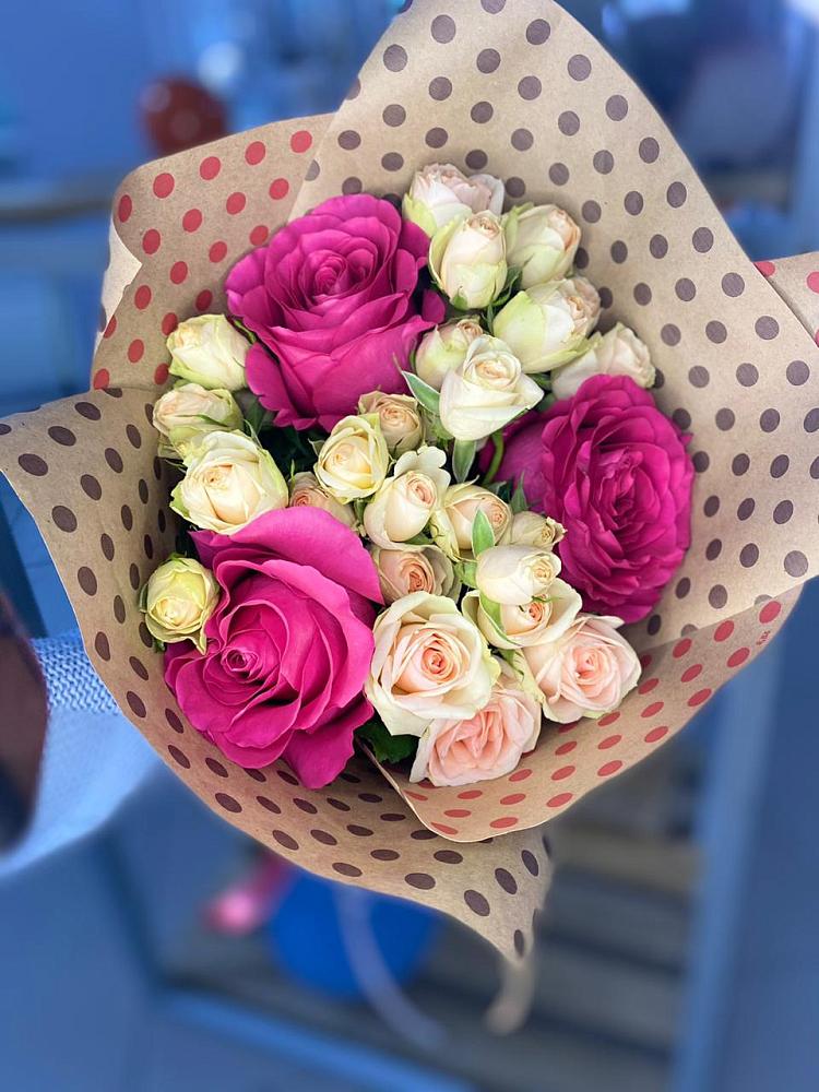 Букет цветов из: Розы в Луховке