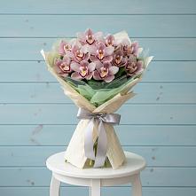 Букет цветов из:  Орхидеи и Розы #REPLACE_PRED# Луховке