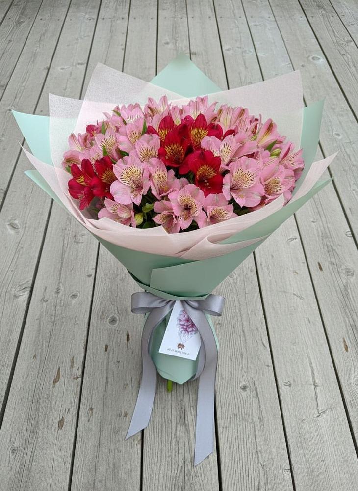Букет цветов из: Альстромерии в Луховке