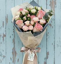 Букет цветов из:  Розы #REPLACE_PRED# Луховке