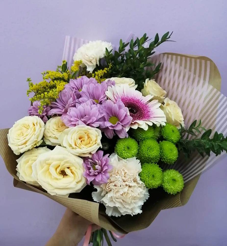 Букет цветов из: Хризантемы, Розы, Гвоздики и Герберы в Луховке