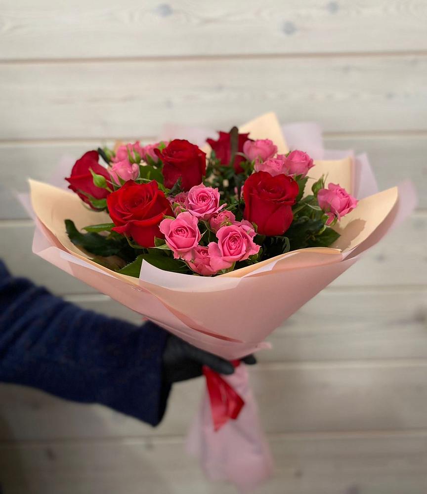 Букет цветов из: Розы в Луховке