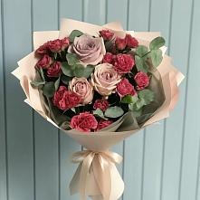 Букет цветов из:  Гвоздики и Розы в Луховке