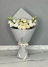 Букет цветов из:  Розы и Лизиантусы в Луховке